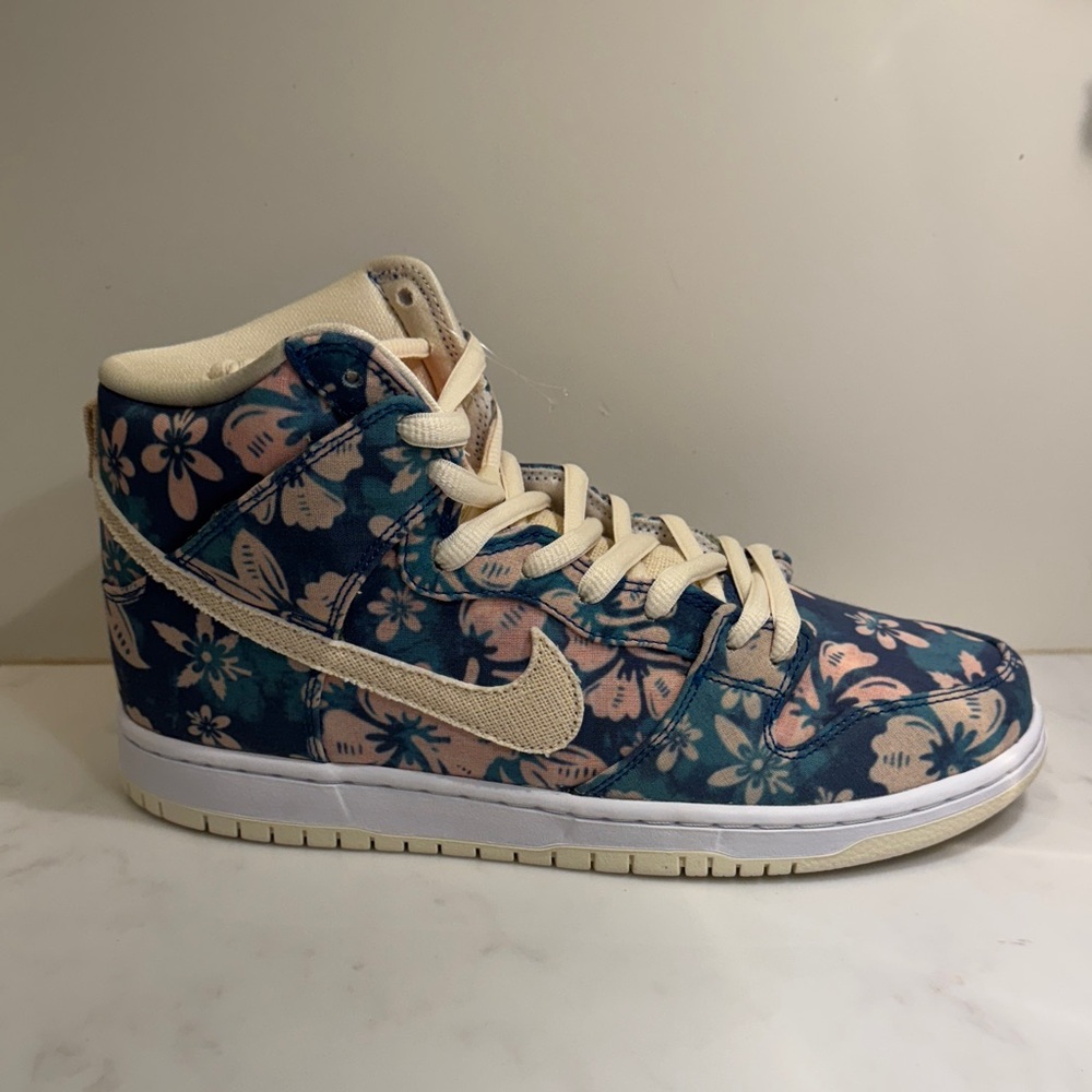 Nike Blue and Cream Floral High-Tops